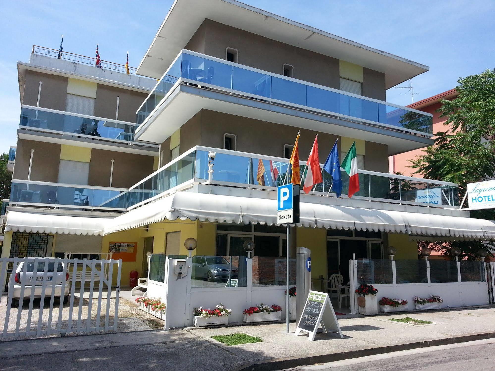 Hotel Laguna Лідо-ді-Єзоло Екстер'єр фото
